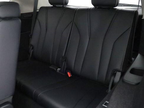 Certified 2026 Acura MDX SH-AWD w/ Advance Package image 12