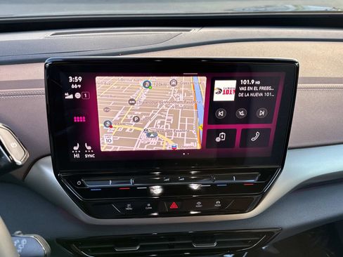 Certified 2023 Volkswagen ID.4 Pro image 21