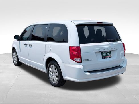 Used 2019 Dodge Grand Caravan SE w/ UConnect Hands-Free Group FWD image 7