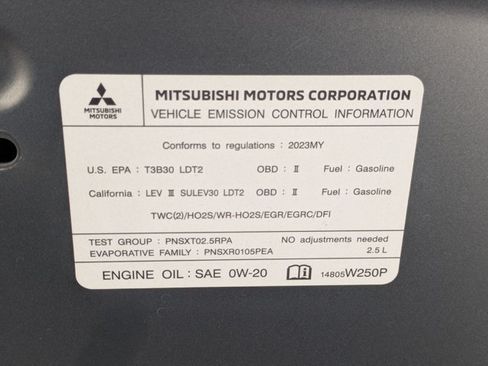 Used 2023 Mitsubishi Outlander SEL FWD image 28