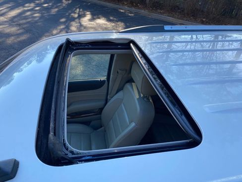 Used 2015 GMC Yukon XL Denali w/ Touring Package image 48