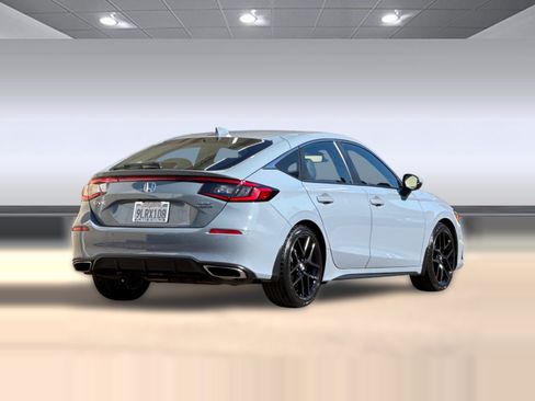 Certified 2024 Honda Civic Sport Touring image 9