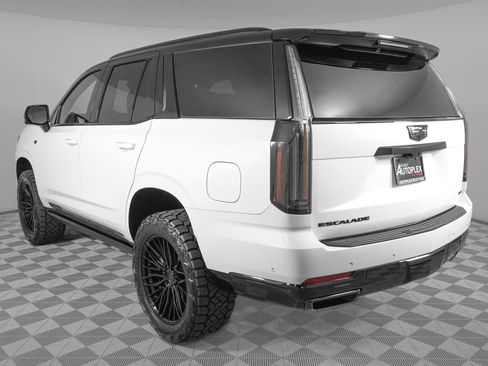 Used 2026 Cadillac Escalade Sport w/ Touring Package RWD image 7