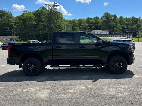 New 2026 Chevrolet Silverado 1500 LT Trail Boss w/ Convenience Package II AWD/4WD image 2