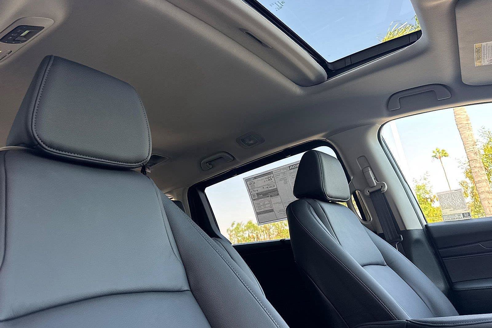 New 2026 Honda Odyssey EX-L image 16