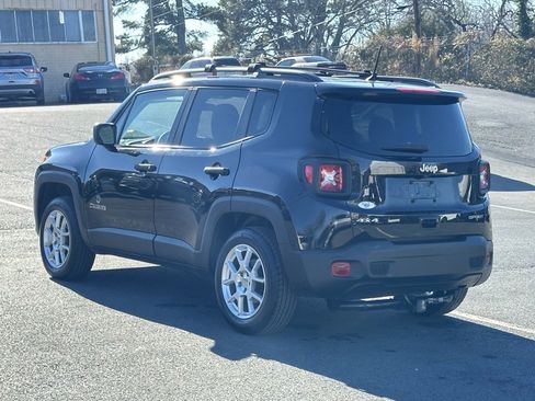 Used 2019 Jeep Renegade Sport w/ Sport Appearance Group image 6