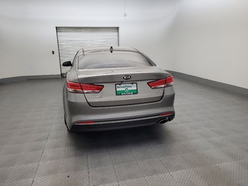Used 2016 Kia Optima EX FWD image 6