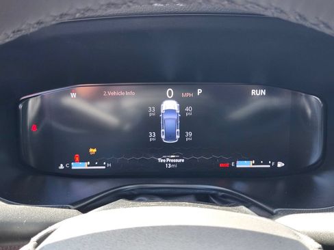 New 2026 Jeep Compass Limited w/ Sun, Sound & Navigation Group AWD/4WD image 33