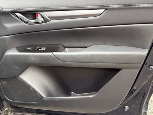 Used 2018 MAZDA CX-5 Touring image 13