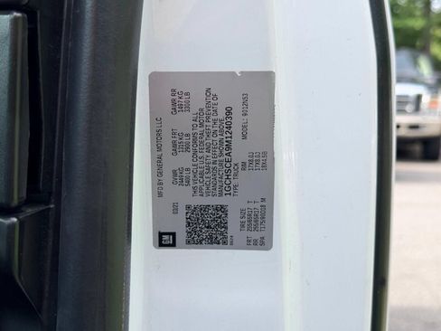 Used 2021 Chevrolet Colorado LT w/ Fleet Safety Package RWD image 41