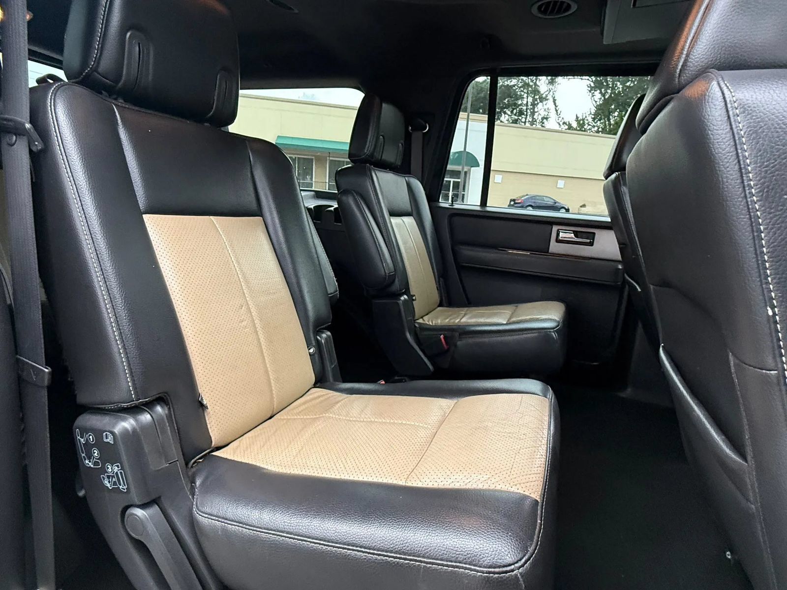 Used 2007 Ford Expedition EL Eddie Bauer RWD image 12