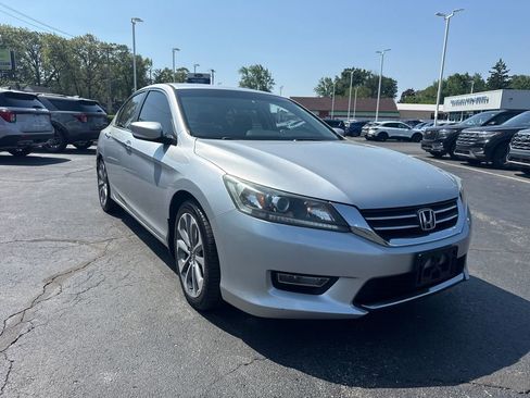 Used 2013 Honda Accord Sport image 4