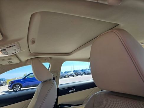 Used 2014 Lexus IS 250 AWD w/ Navigation Package image 11