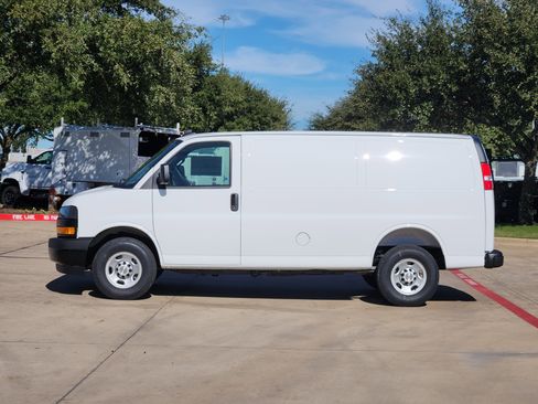 New 2025 Chevrolet Express 2500 w/ Driver Convenience Package image 11