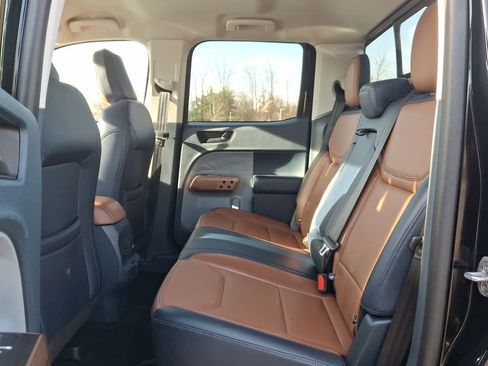 Certified 2022 Ford Maverick Lariat w/ Lariat Luxury Package image 26