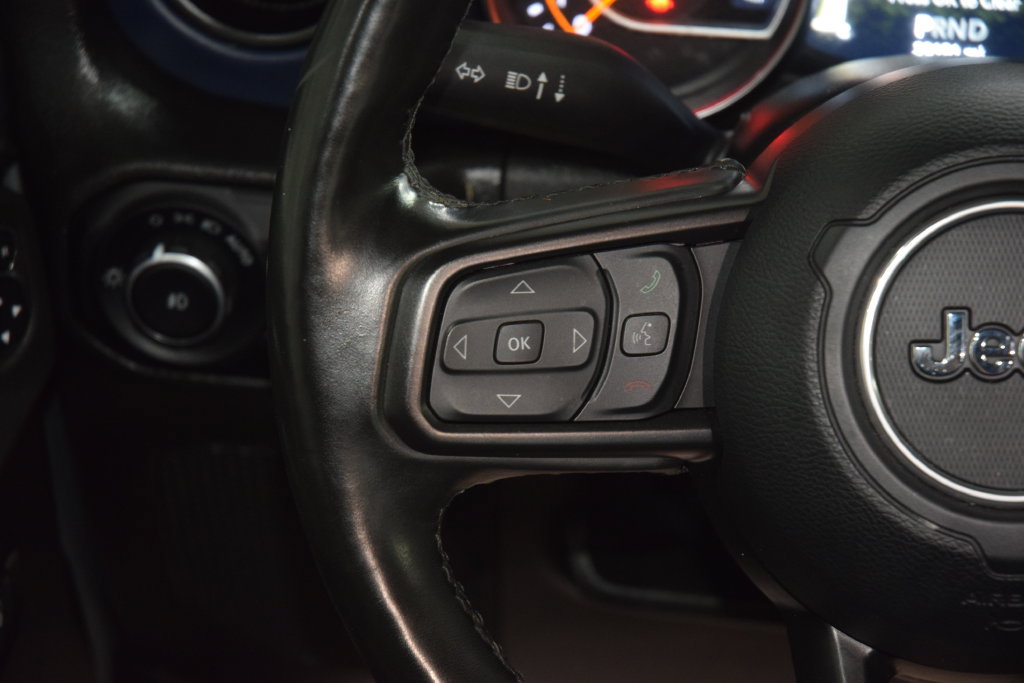 Used 2022 Jeep Wrangler Unlimited Sport w/ Sun And Sound Package AWD/4WD image 39