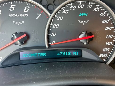 Used 2012 Chevrolet Corvette Grand Sport w/ 3LT Preferred Equipment Group RWD image 15