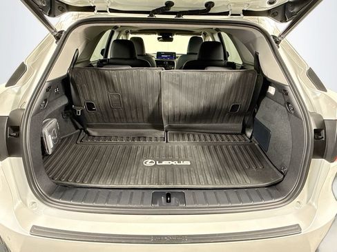 Certified 2022 Lexus RX 350L FWD w/ Premium Package image 28