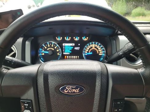 Used 2014 Ford F150 XLT w/ XLT Chrome Package image 28