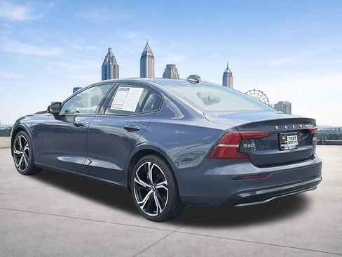 Used 2024 Volvo S60 B5 Core AWD/4WD image 3