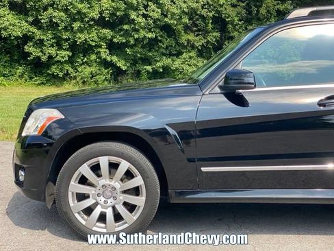 Used 2012 Mercedes-Benz GLK 350 4MATIC image 10