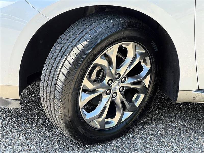 Used 2019 Buick Enclave Avenir w/ Avenir Technology Package FWD image 46