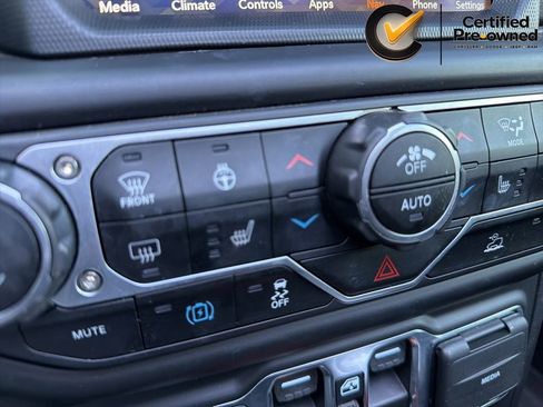 Certified 2022 Jeep Wrangler Unlimited Sahara w/ Cold Weather Group AWD/4WD image 77