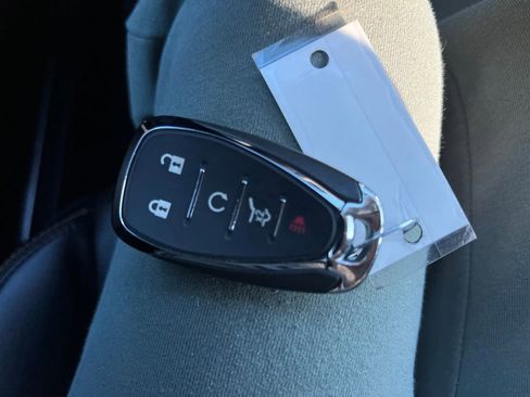 Used 2022 Chevrolet Equinox Premier image 29