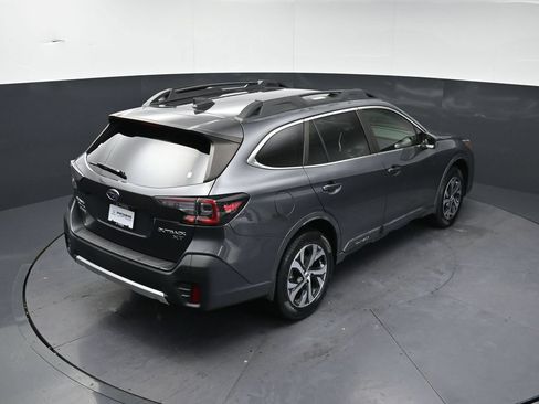 Used 2021 Subaru Outback Limited XT w/ Popular Package #2 AWD/4WD image 32