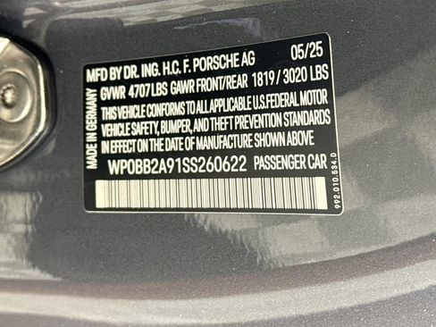Certified 2025 Porsche 911 Targa 4 GTS AWD/4WD image 29