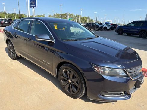 Used 2018 Chevrolet Impala LT FWD image 4