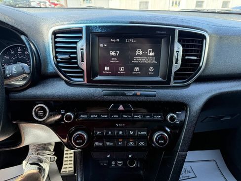 Used 2018 Kia Sportage EX w/ EX Sport Appearance Package AWD/4WD image 14