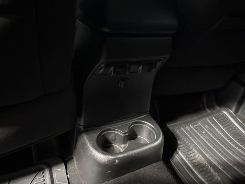 Used 2013 Jeep Wrangler Unlimited Sahara AWD/4WD image 19