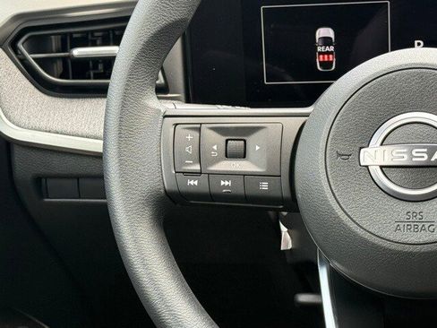 New 2025 Nissan Kicks SV image 20