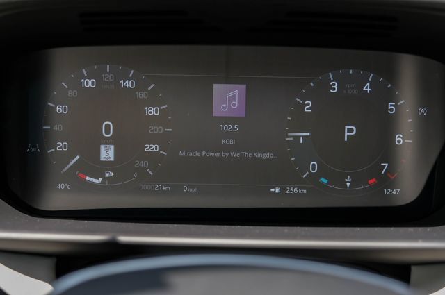 New 2026 Land Rover Discovery S AWD/4WD image 25
