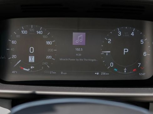 New 2026 Land Rover Discovery S AWD/4WD image 25