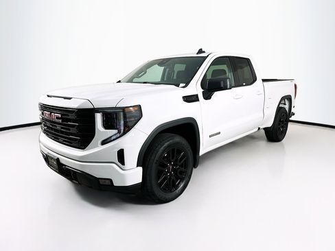 Used 2023 GMC Sierra 1500 Elevation image 3