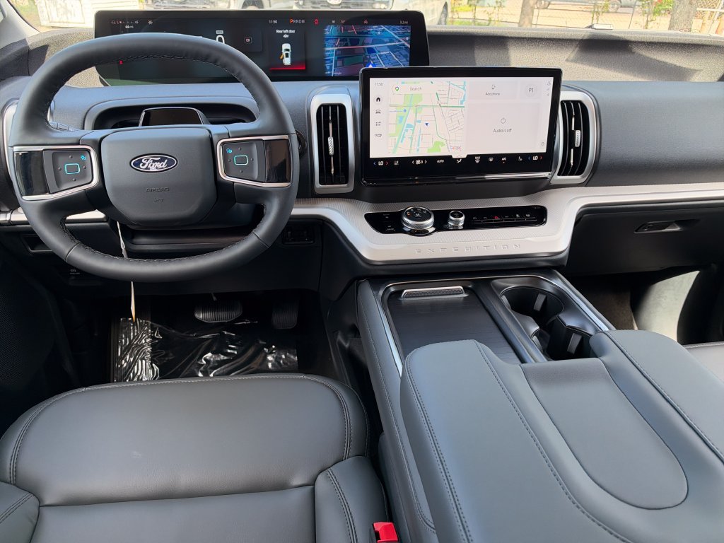 New 2027 Ford Expedition Max Active RWD image 5