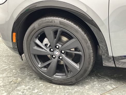 Certified 2023 Buick Envision Preferred w/ Sport Touring Package image 33