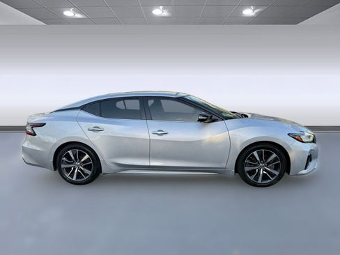 Used 2019 Nissan Maxima 3.5 SL w/ Floor Mat Group image 8