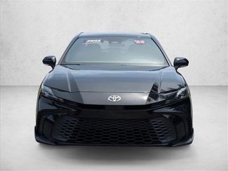 Used 2025 Toyota Camry SE FWD video 2