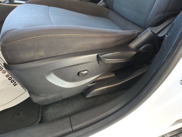 Used 2017 Chevrolet Trax LS FWD image 36