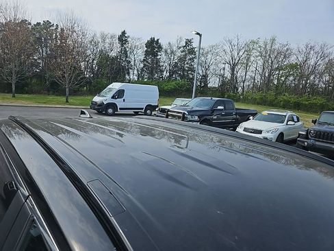 Used 2024 Toyota RAV4 XLE image 9