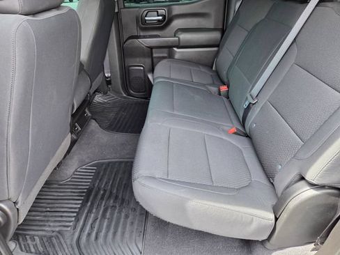 Used 2020 Chevrolet Silverado 1500 Custom w/ Custom Value Package RWD image 11