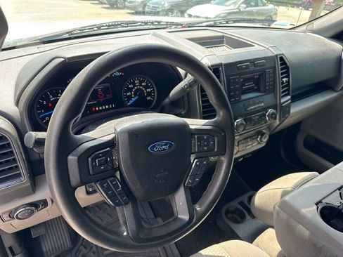 Used 2017 Ford F150 XLT w/ Trailer Tow Package AWD/4WD image 9