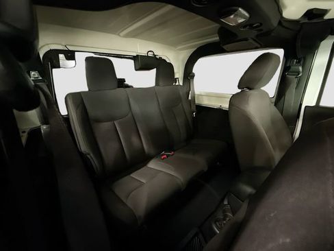 Used 2017 Jeep Wrangler Sport image 24