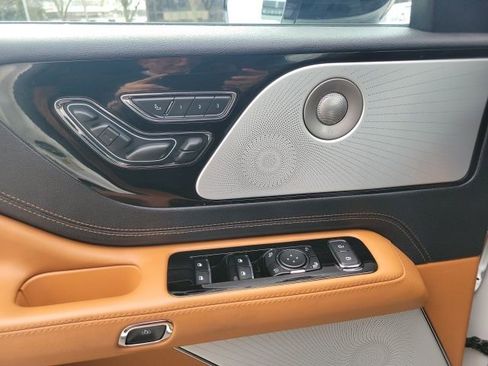Used 2023 Lincoln Aviator Black Label image 44