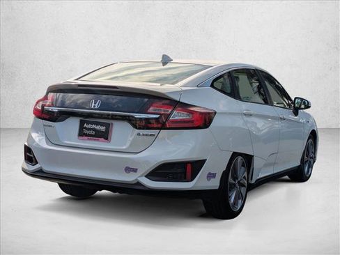 Used 2018 Honda Clarity Plug-In Hybrid image 5