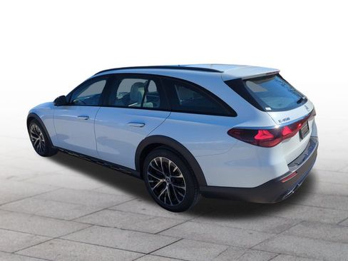 Used 2025 Mercedes-Benz E 450 4MATIC All-Terrain Wagon image 5