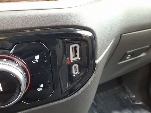 Certified 2025 GMC Sierra 1500 SLE w/ X31 Off-Road Package image 18